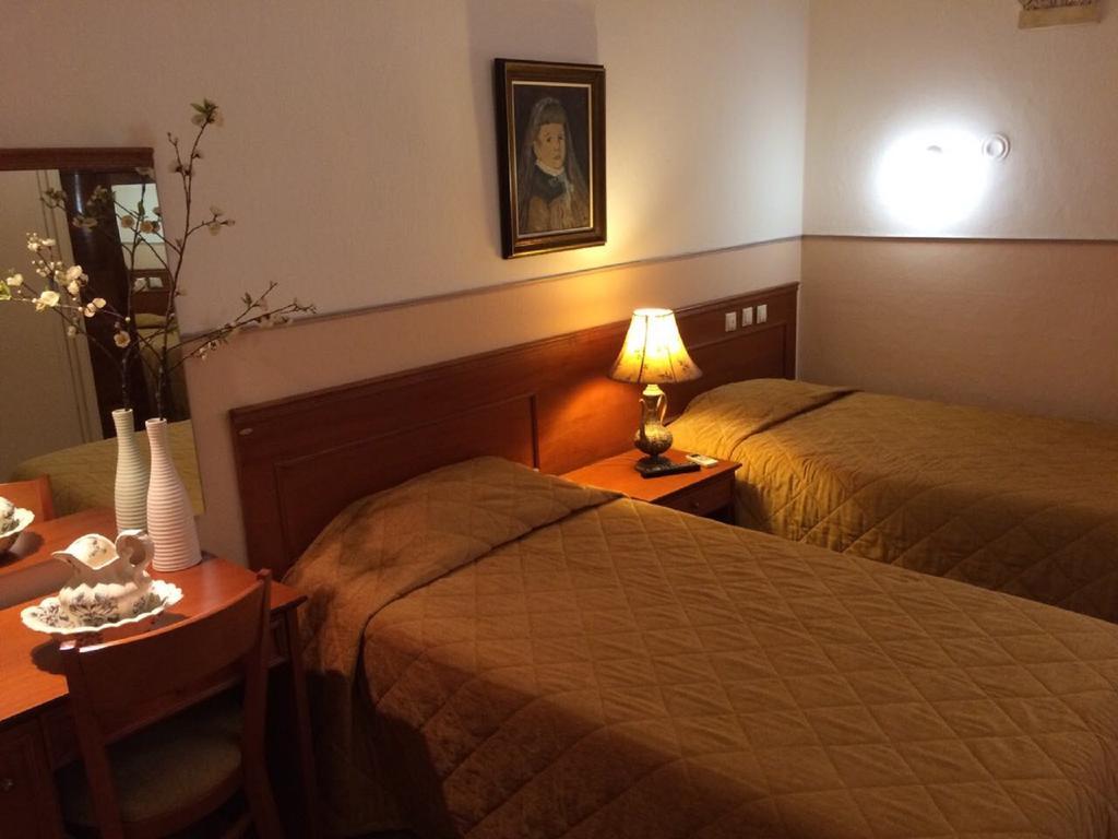 Hotel Acropolis كافالا المظهر الخارجي الصورة