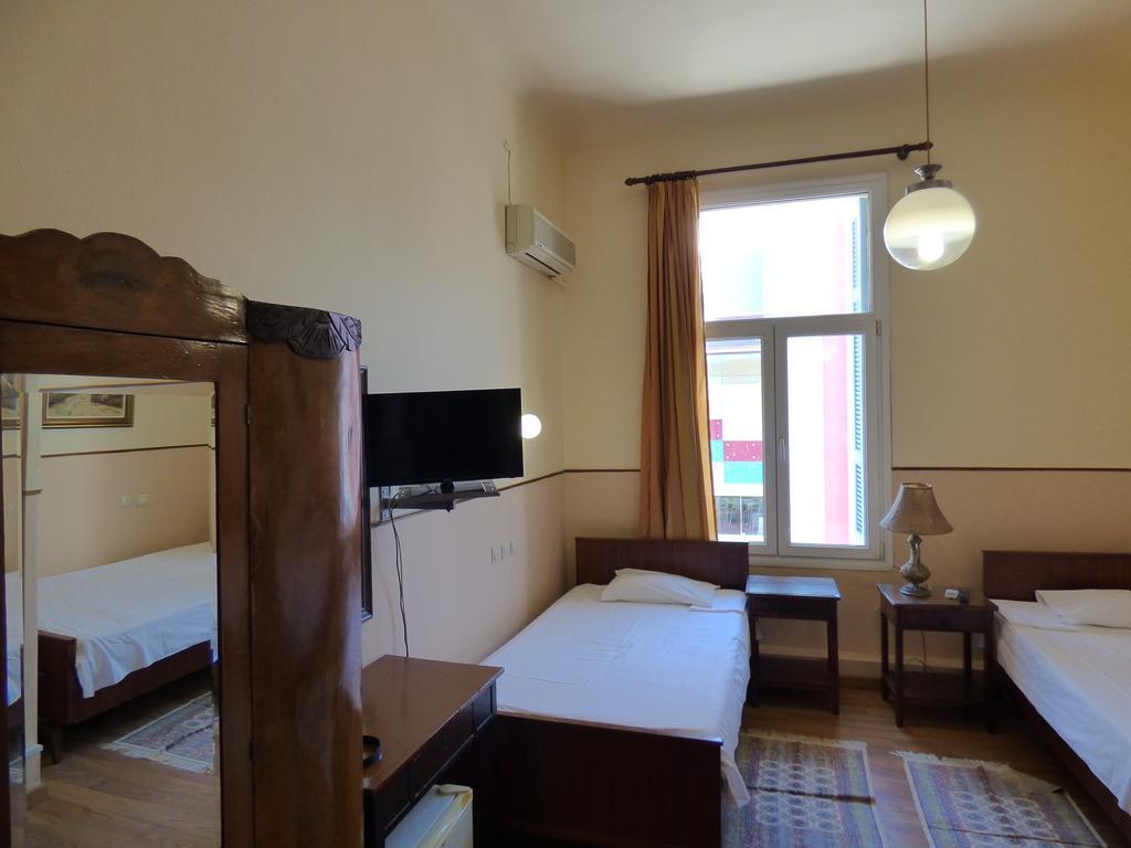 Hotel Acropolis كافالا المظهر الخارجي الصورة